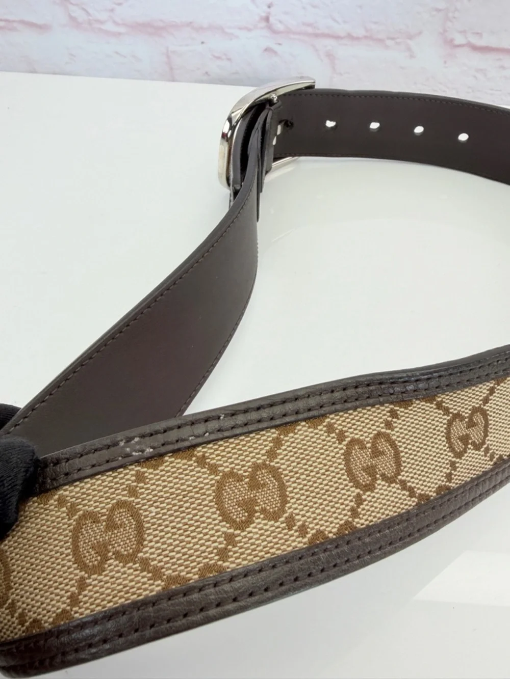 Gucci Mens Beige/Brown GG Canvas Belt with Silver Buckle 75/30